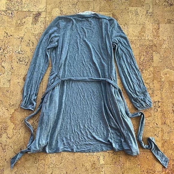 AERIE Robe - Picture 7 of 7